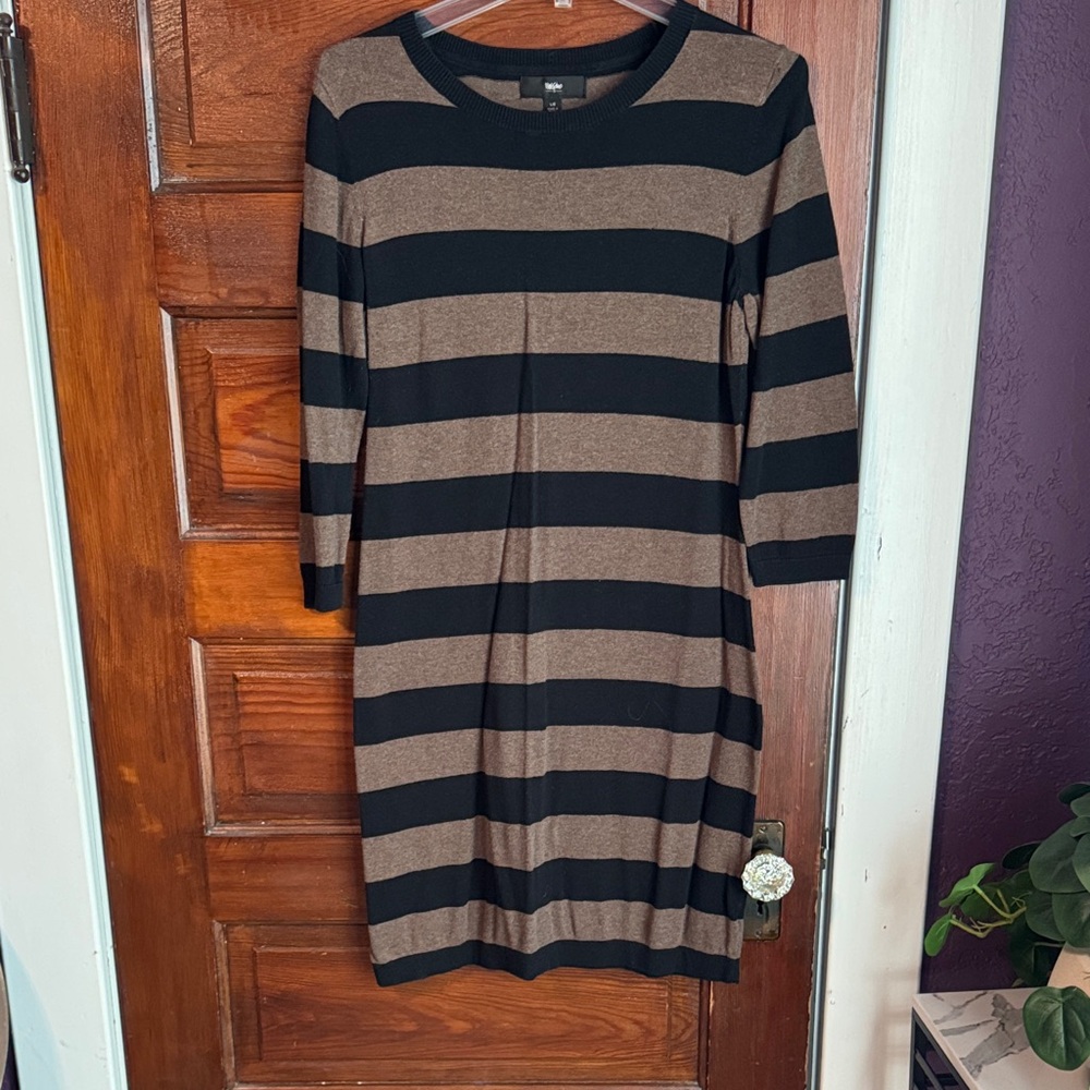 Elegant Striped Long Sleeve Dress